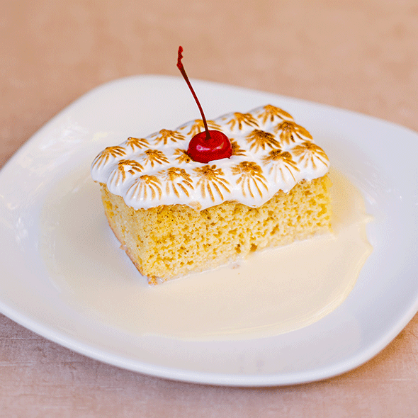 Tres Leches Postres Jakes